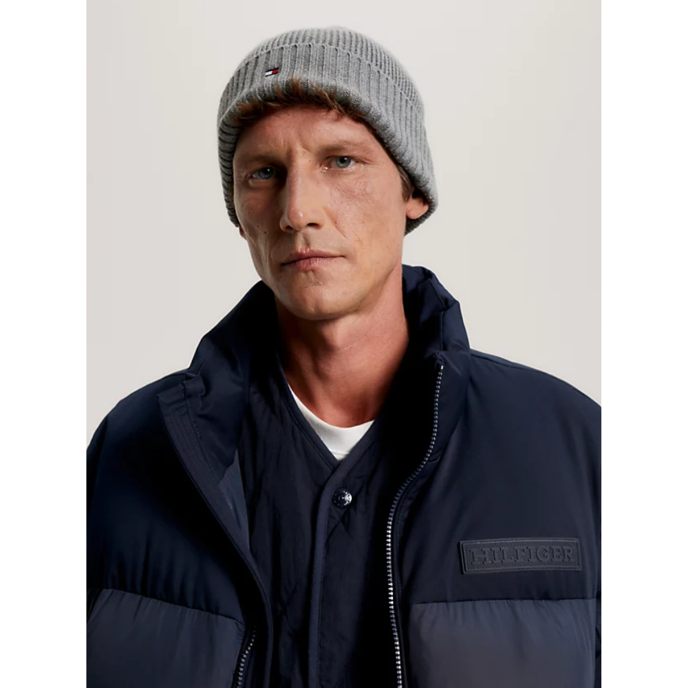 Bonnet Essential Grey-Tommy Hilfiger-Accessoires de mode-Maroquinerie Fortunas-Mouscron