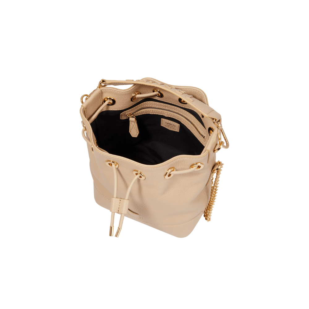 Ninon Bourse Cappuccino-Lancel-Sac-Maroquinerie Fortunas-Mouscron Ninon Bourse Cappuccino-Lancel-Sac-Maroquinerie Fortunas-Mouscron