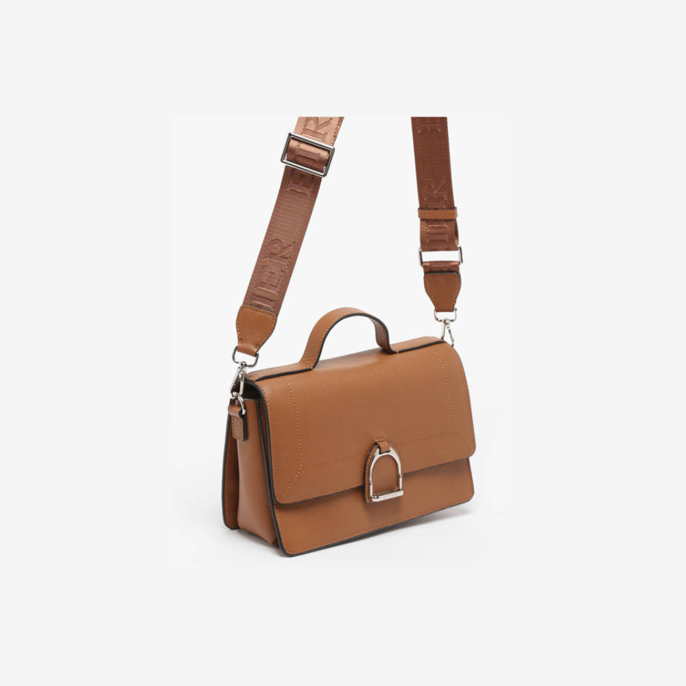 Altesse M Crossbody Camel-Etrier-Sac-Maroquinerie Fortunas-Mouscron