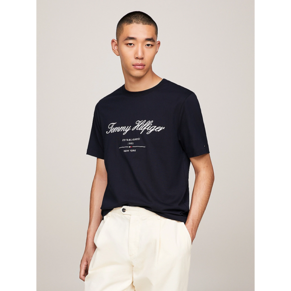 Tee-shirt Script-Tommy Hilfiger-Vêtements & Co.-Maroquinerie Fortunas-Mouscron