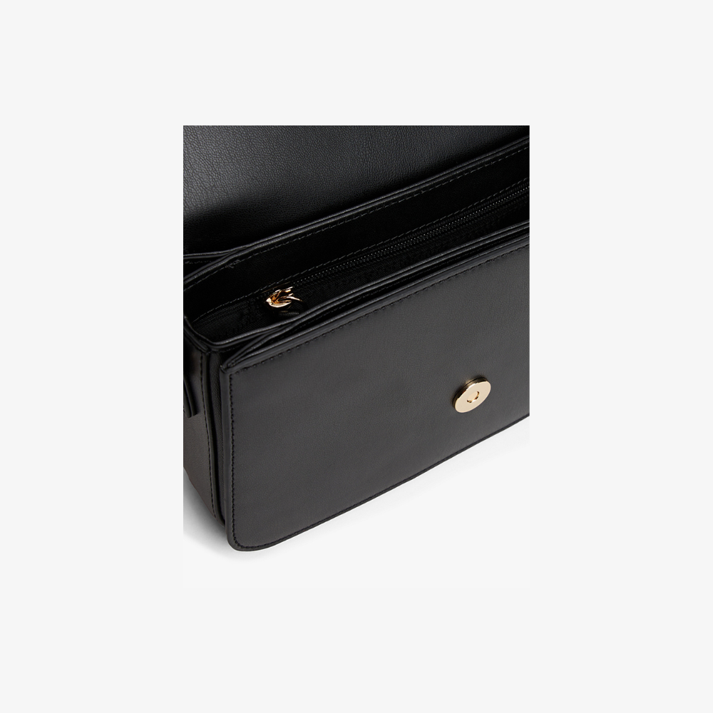 Crossover Libre Black-Tommy Hilfiger-Sacs-Maroquinerie Fortunas-Mouscron Crossover Libre Black-Tommy Hilfiger-Sacs-Maroquinerie Fortunas-Mouscron