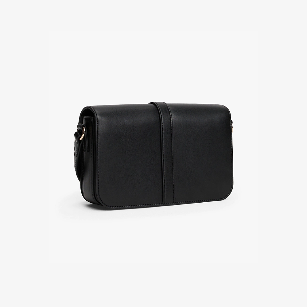 Crossover Libre Black-Tommy Hilfiger-Sacs-Maroquinerie Fortunas-Mouscron Crossover Libre Black-Tommy Hilfiger-Sacs-Maroquinerie Fortunas-Mouscron