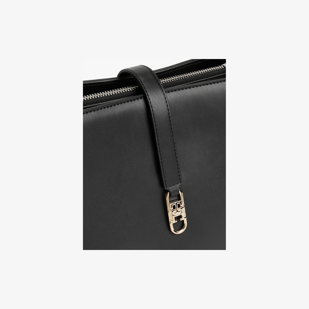 Satchel Libre Black-Tommy Hilfiger-Sacs-Maroquinerie Fortunas-Mouscron Satchel Libre Black-Tommy Hilfiger-Sacs-Maroquinerie Fortunas-Mouscron